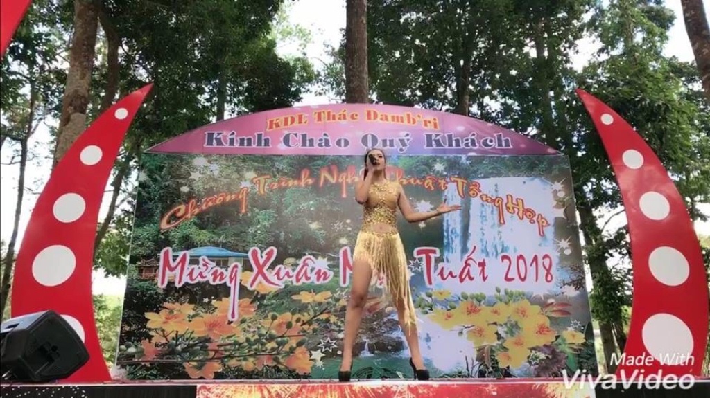 am thanh anh sang lam dong to chuc su kien