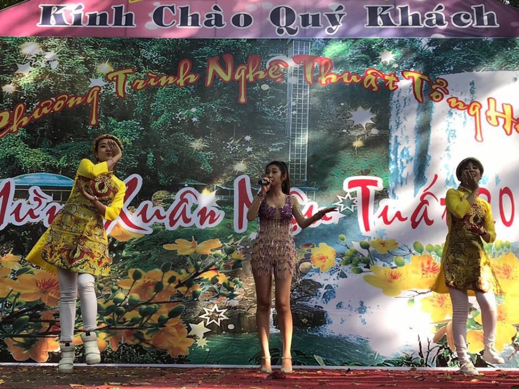 am thanh anh sang lam dong to chuc su kien